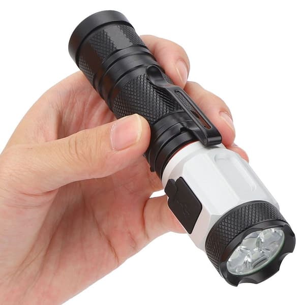 Tehokas G2X-sarjan LED-taskulamppu, jossa on tukeva KLB-kotelo
