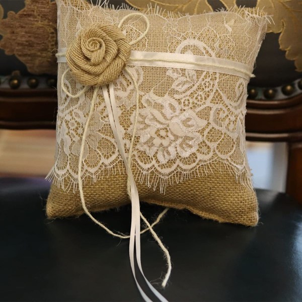Linbue sløyfe blonderingpute 19cm