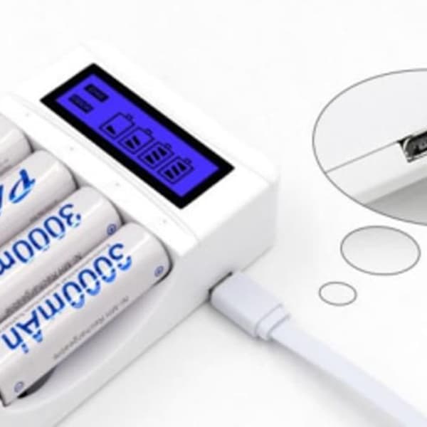 Batterilader 4-spor batterilader LCD batterilader for AA/AAA