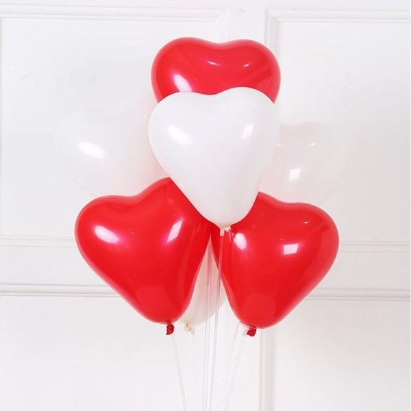 Förpackning med 50 hjärtballonger röd vit, 12 tums ballonger för