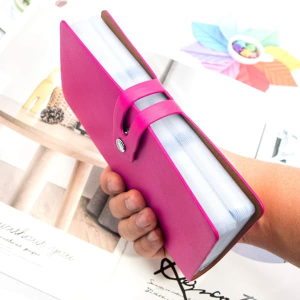Visitkortshållare med 96 kortplatser
