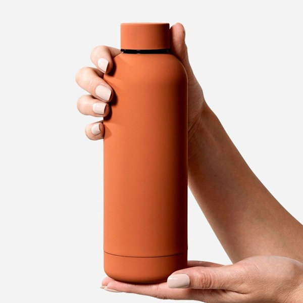 Rostfritt stål utomhus vattenflaska frostad bärbar sportmugg isolerad
