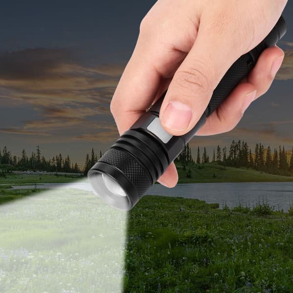 Bærbar Mini LED Lommelygte Genopladelig Zoomable KLB