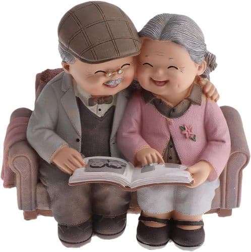 Søte eldre parfigurer borddekorasjon, gaveidé til bestefar/bestemor,