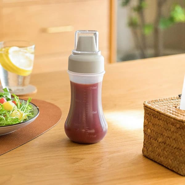 2-pack Condiment Porösa Squeeze Flaskor, Påfyllningsbar Condiment Behållare för KLB