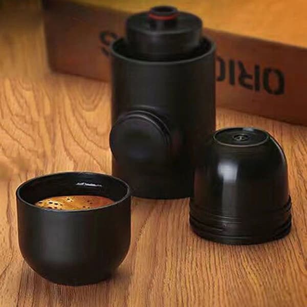 Handkaffekvarn, handkaffekvarn med keramik