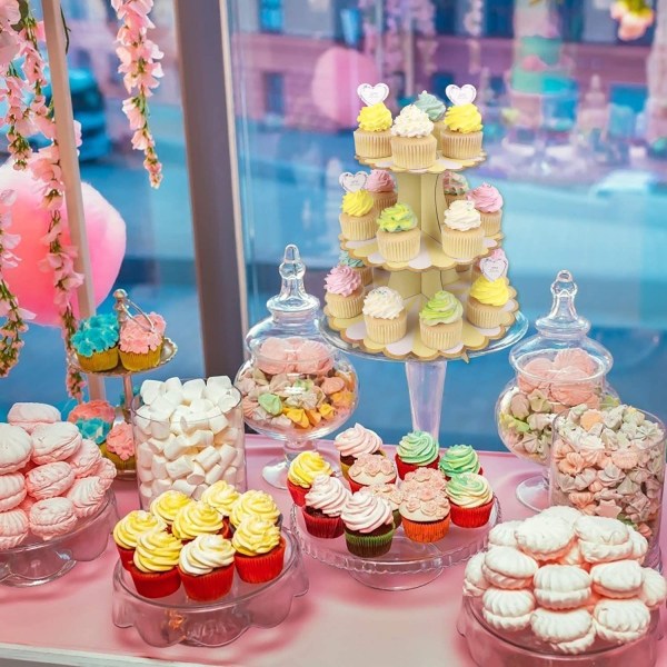 (Keltainen 32 cm * 30 cm) Cupcake Display 3-kerroksinen pahvi Cupcake-teline Baby Shower -lasten syntymäpäivien teemajuhliin
