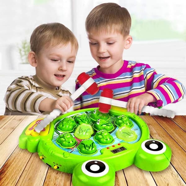 Interaktivt Whack A Frog-spill for gutter og jenter i alderen KLB