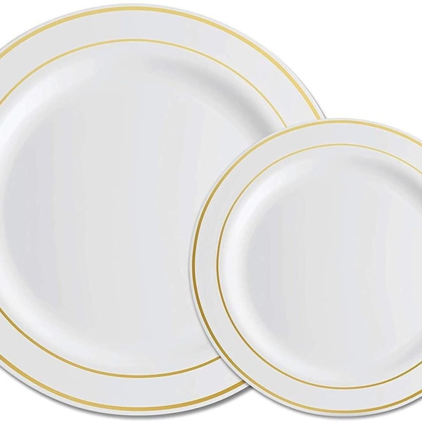 50 pieces plastic dinner plates with silver and gold rim, 25 pieces 6 KLB