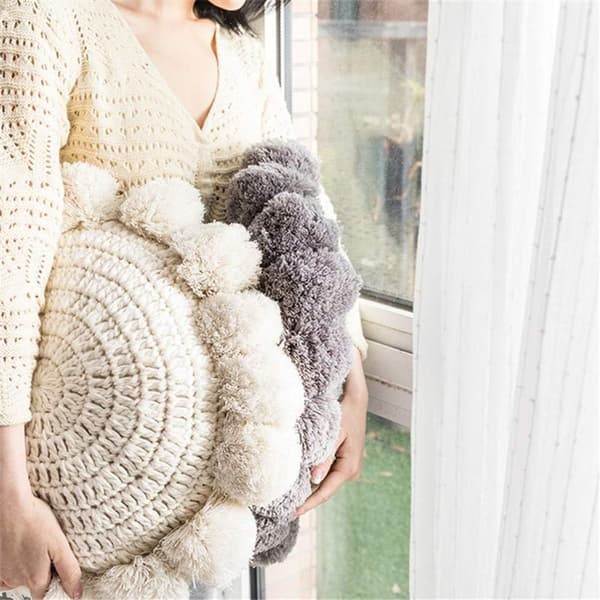 Runde boho-puter med pomponer, macrame-puter gulvpute