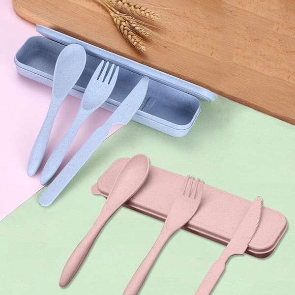4 bärbara plastbestickset för resor, med camping och