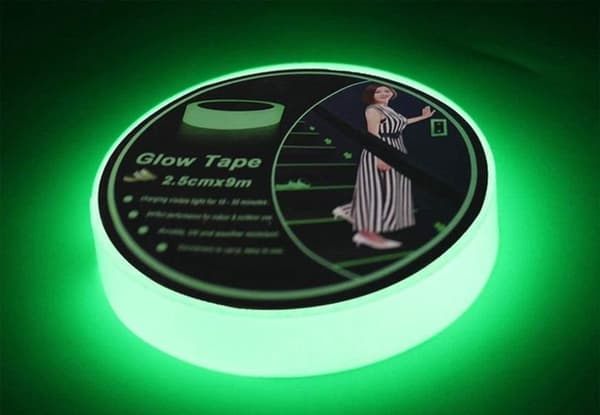 Selvlysende tape-klistremerke 3' x 1' avtagbart