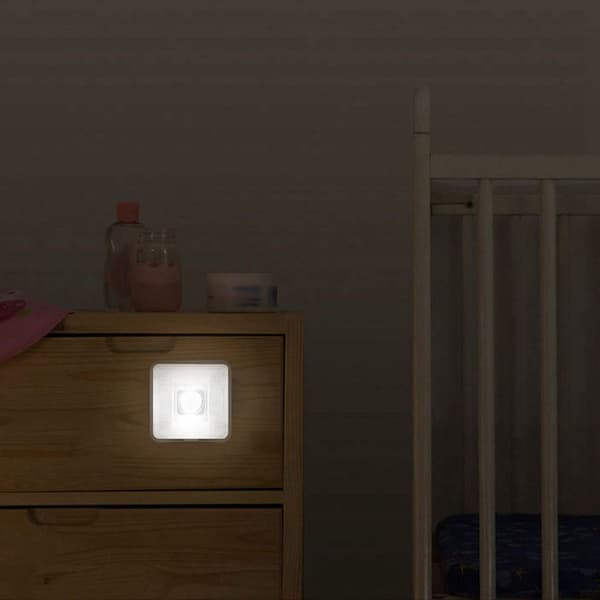 8LED Kvadratisk Bevegelses IR Sensor Nattlys Menneskekropp KLB
