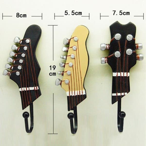 3 dekorative gitarformede kroker
