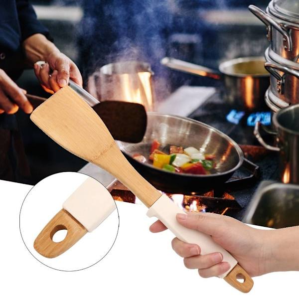 32 cm:n kotitalous- ja keittiöruoanlaittovälineet, bambulastalla KLB