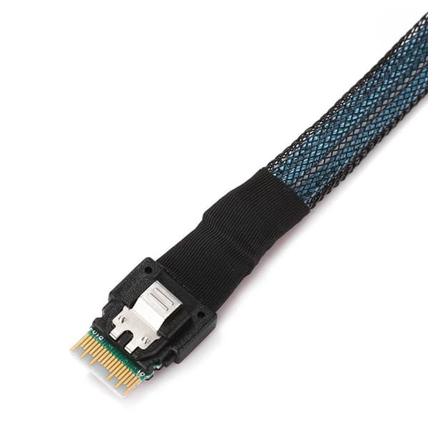 Cable Matters Intern 12G U.2-kabel (Mini SAS HD till U.2, SFF-8643 till