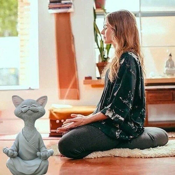 Meditationsstaty Katt Figur Dekoration i Harts Grå Zen Yoga