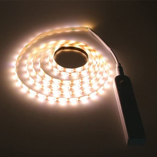 Bevegelsessensor LED-stripe, 1M oppladbar skaplampe, LED bevegelsessensor