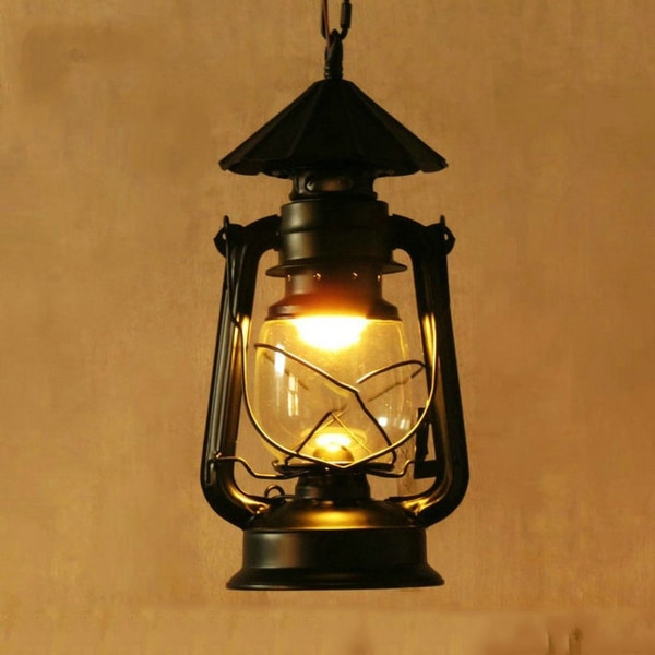 Slitstark taklampa i retrostil, antik lamphållare KLB i järn