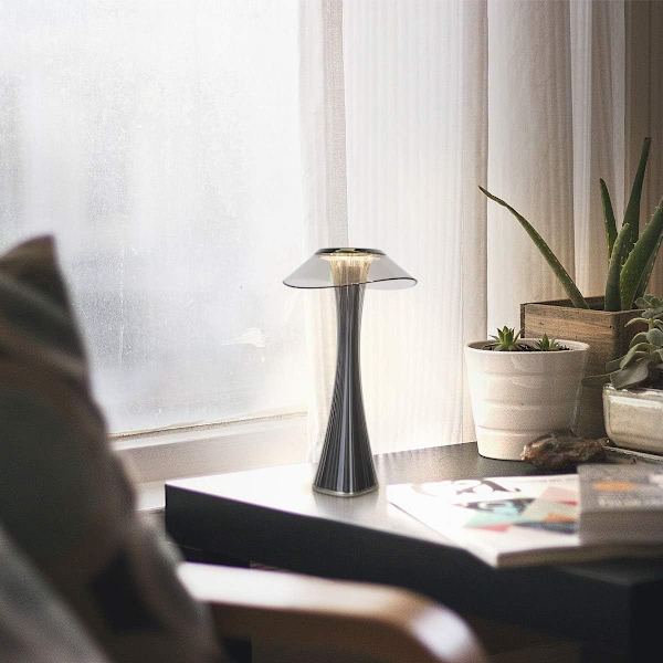 LED-sänglampa, USB-laddningsöppning, mysig atmosfär, energieffektiv KLB
