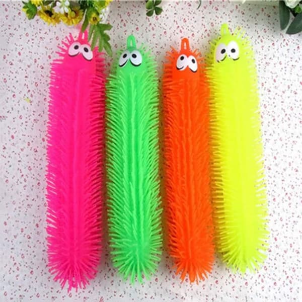 4 stk. Blinkende Lysende Strækbar Caterpillar Squishy Stressbolde Legetøj KLB