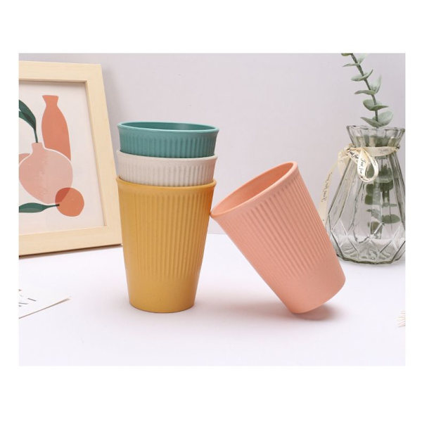 4 st plastglas, hälsosam polypropylen okrossbar mugg för vuxna och barn, set med 4 färger, multifunktion, mikrovågsugn och diskmaskinssäker