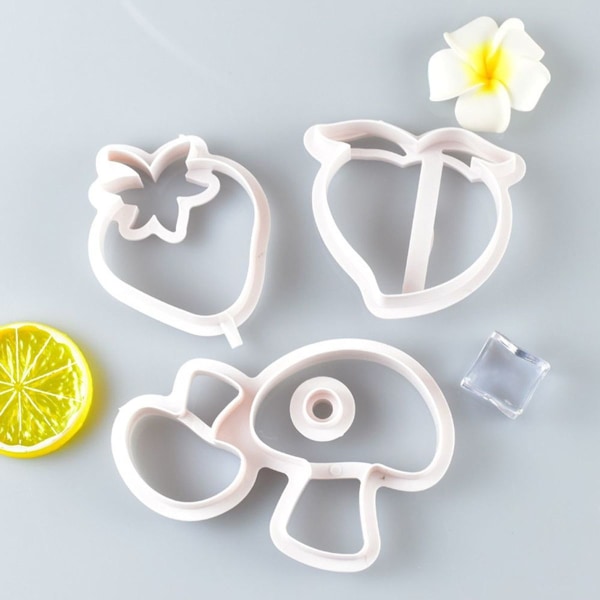 Påskekakeform fondantformer for barns feriefest. jordbær KLB