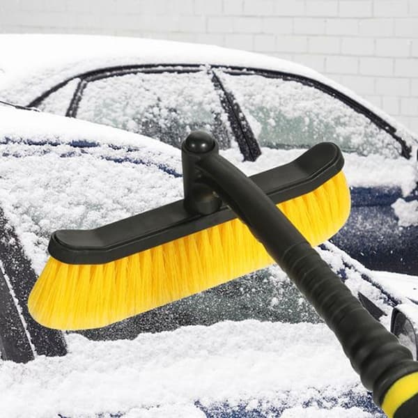 2-i-1 isskrapa och snöborste - praktisk bilaccessoar