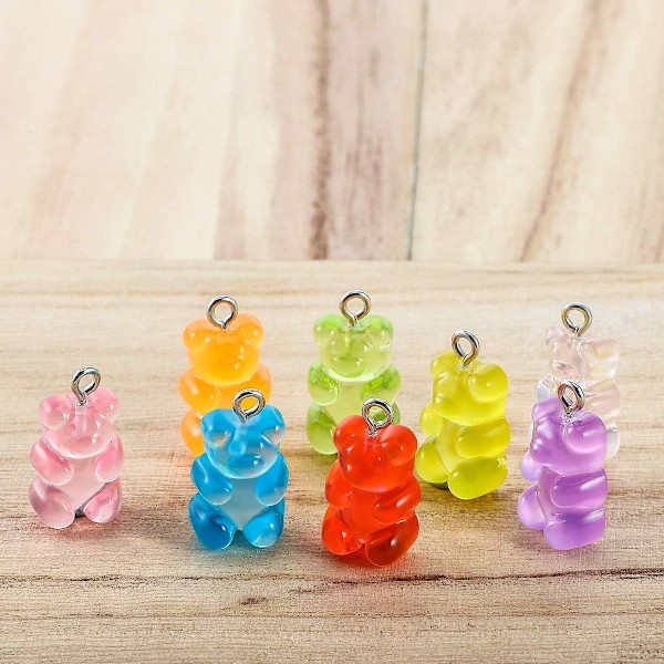 36 kpl värikkäitä Gummy Bear -riipuksia hartsista