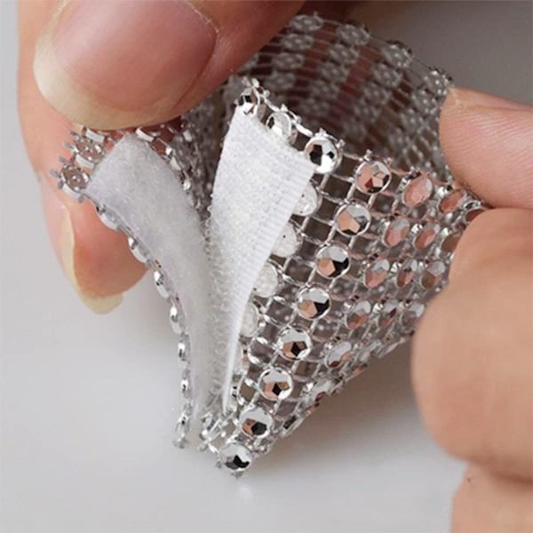 Strass servettringar i set om 20