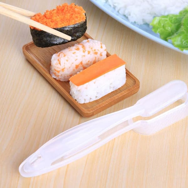 2 st sushiverktyg för sushiform för onigiri DIY sushi maker form