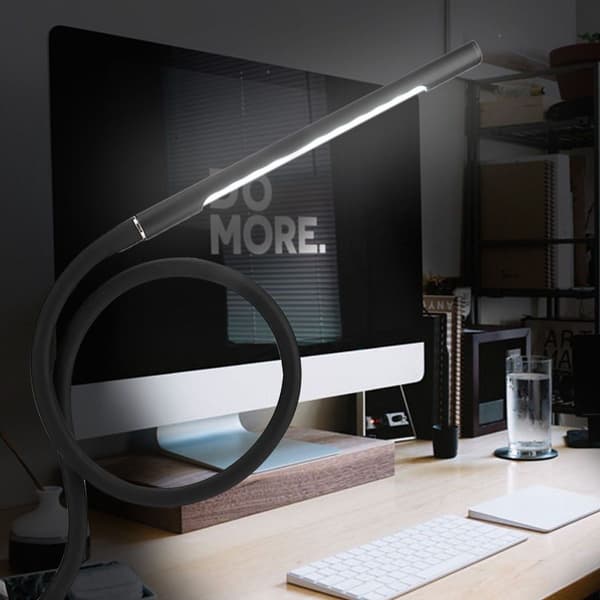 Dæmpbar USB Sengelampe med 22 LED'er Fleksibel Klipsholder (Sort) KLB