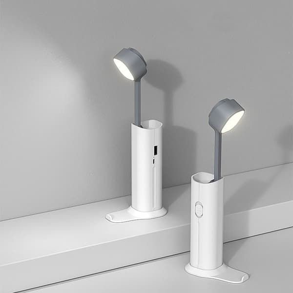 USB LED-bordslampa med ögonskydd, perfekt för sovrummet KLB
