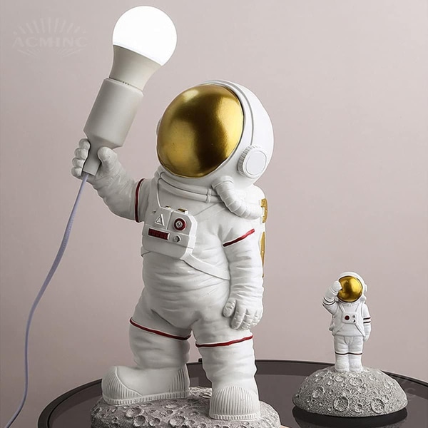 Vegglamper astronaut barneroms bordlampe, moderne astronaut glødende LED-bordlampe KLB