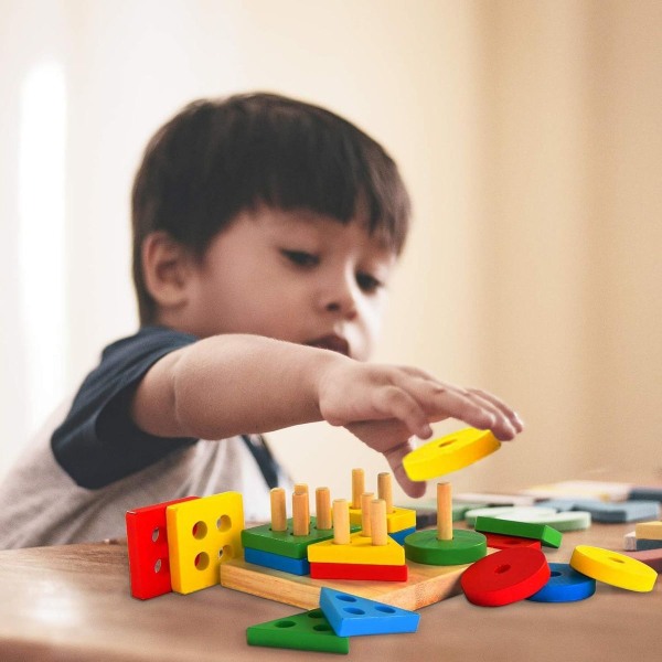 Træpuslespil, sortering, stabling af legetøj, pædagogisk legetøj, Montessori børnelegetøj KLB