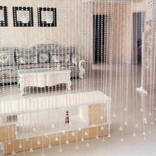 Transparent gardin med krystalperler
