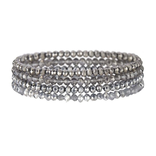 Fyra armband i set för kvinnor
