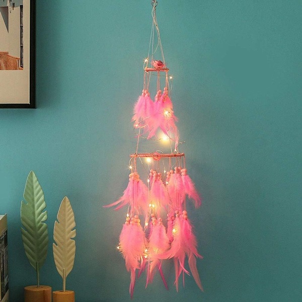 Drömfångare dekoration med varma rosa LED-fe-lampor KLB