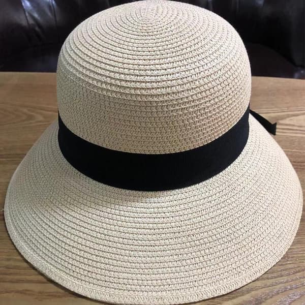 Foldbar stråhat til kvinder beige, sommerhat, bredskygget solhat, hagerem