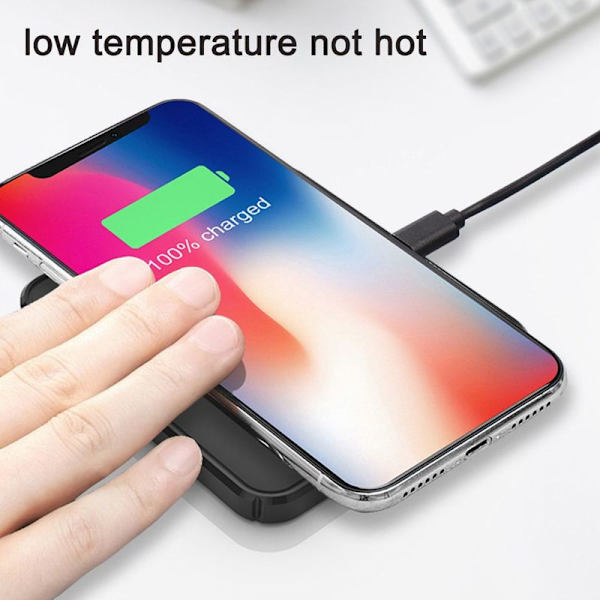Mobiilipuhelimen induktiivinen latausasema langaton latausasema iPhonelle musta