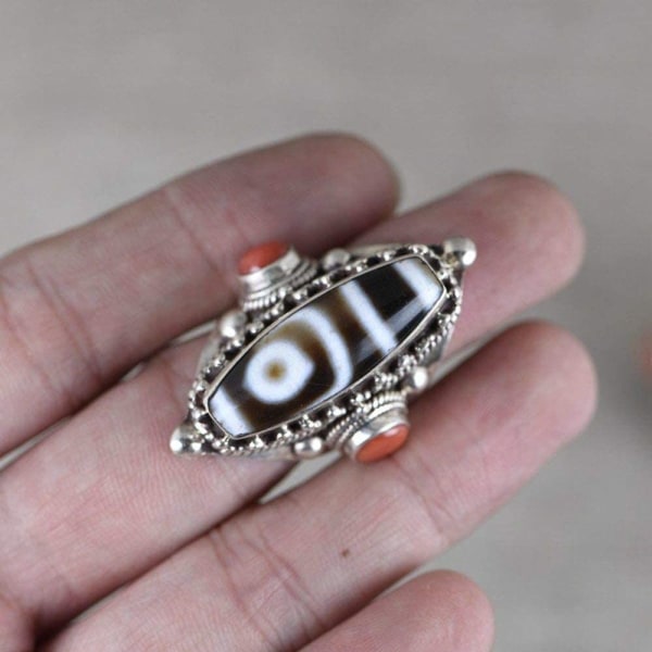 Sølvring, unik justerbar ring, Nepal amulettkolleksjon