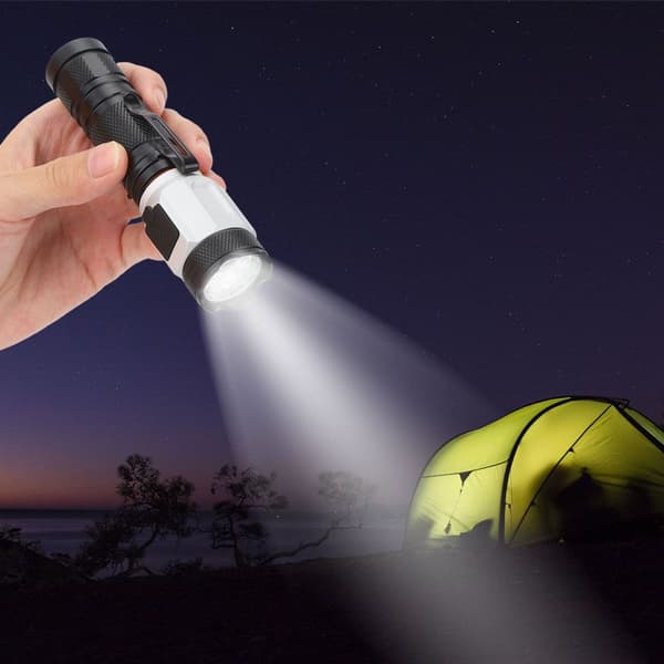 Tehokas G2X-sarjan LED-taskulamppu, jossa on tukeva KLB-kotelo