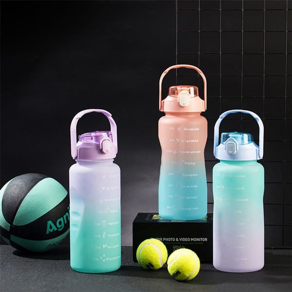 2000ml Gradient Tidsskala Grön Sport Vattenflaska KLB