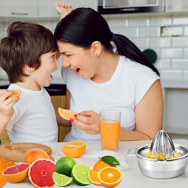 Citronpress citruspress manuell tillverkad av 18/8 rostfritt stål med behållare