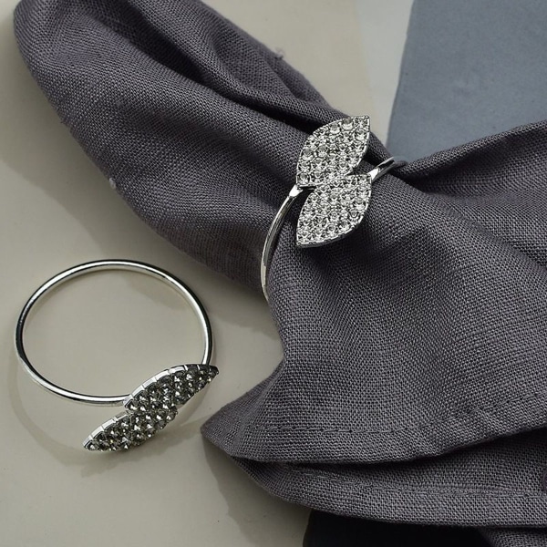 Pack of 10 napkin rings for wedding tables