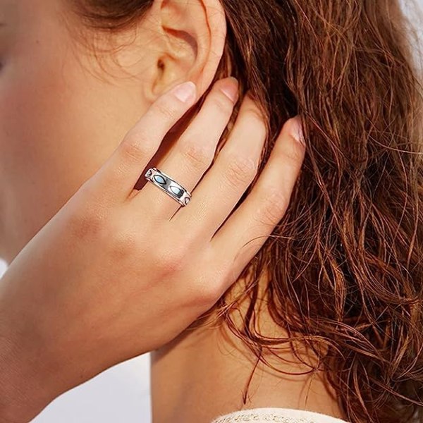 Koot 49-62 ruostumattomasta teräksestä valmistettu kehruusormus naisille miehille Fidget Ring Moniväriset sormukset Demon Eye Ring Wedding Promise Set