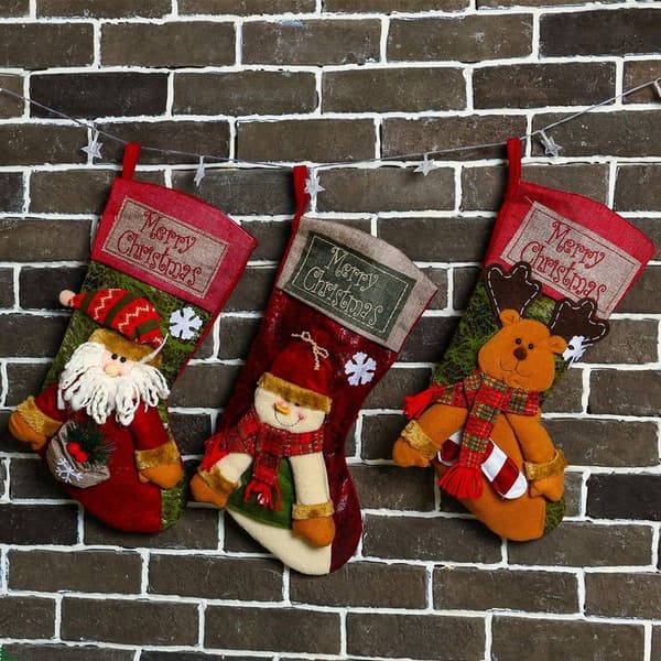 3-pack julstrumpor med tomte, snögubbe och ren för jul
