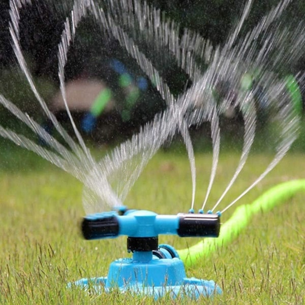 Barnens sprinkler för utomhusaktiviteter i trädgården - spray vattenpark