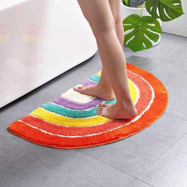 Raidallinen kylpymatto väreissä puolipyöreä mikrokuitu liukumaton ja imukykyinen kylpyammeeseen 50x80cm, suihku, kylpyhuone, keittiö, sisäänkäynti, C-