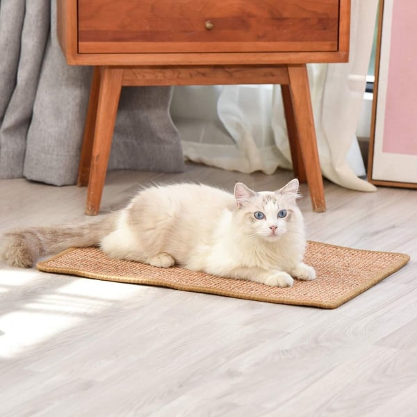 Luonnollinen sisal-kissan raapimismatto suojaa mattoja